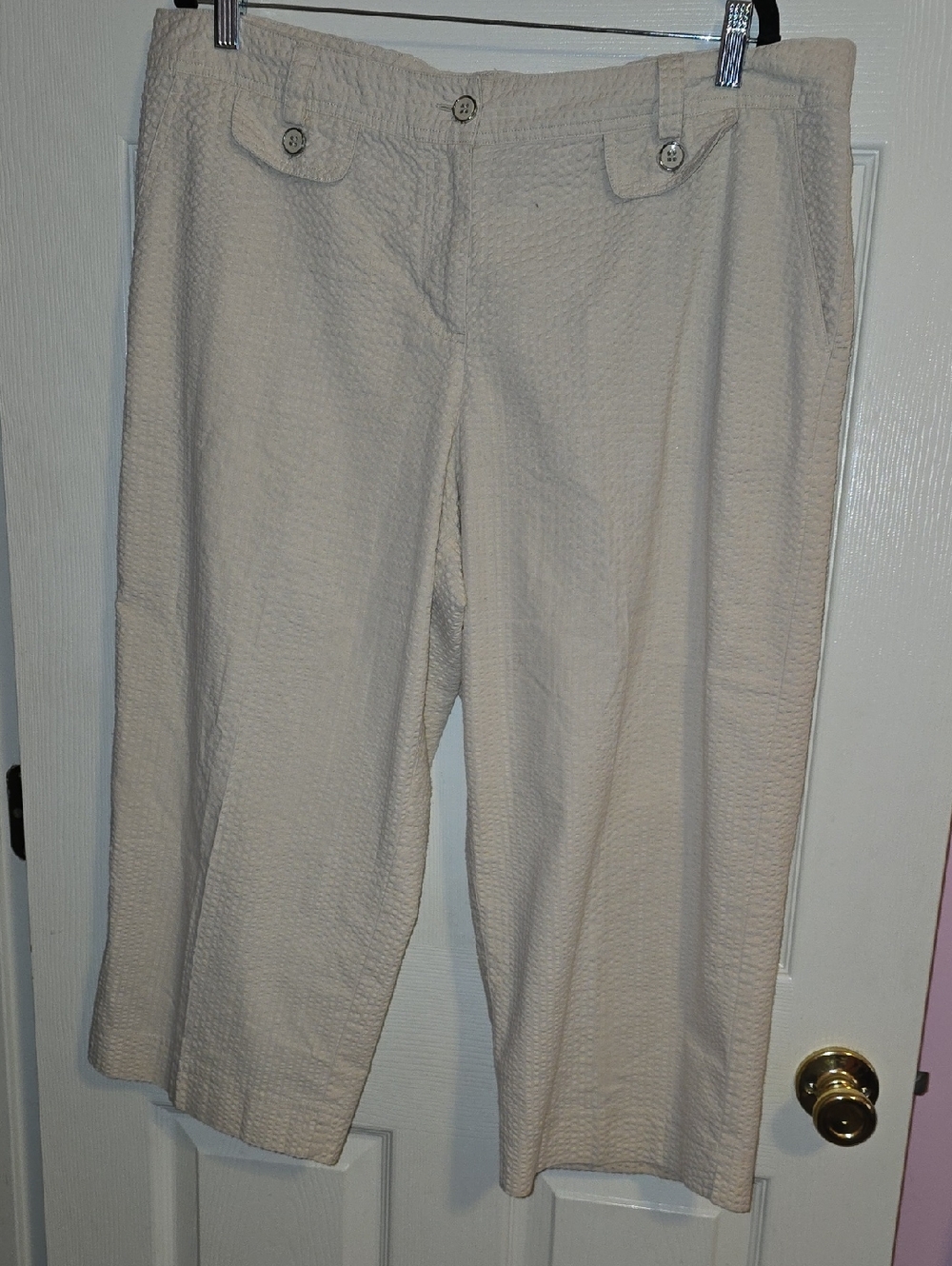 Cream Seersucker Crop Capris with Button-Tab Waist